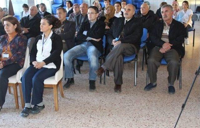 Kütahya’da Menisküs Ve Diz Hastalıkları Konferansı