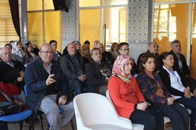 Kütahya’da Menisküs Ve Diz Hastalıkları Konferansı