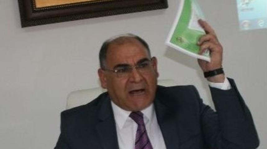 Başkan &Ccedil;ay&rsquo;ı Kızdıran Hediye