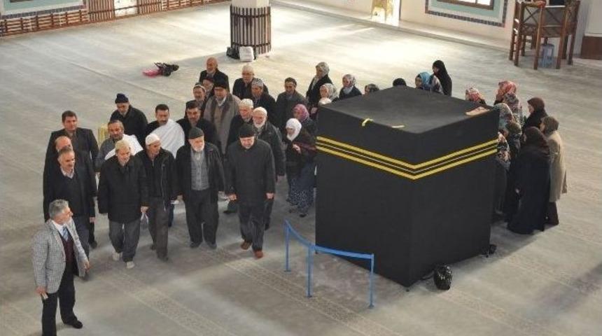 Umreye Gidecek Vatandaşlara Eğitim