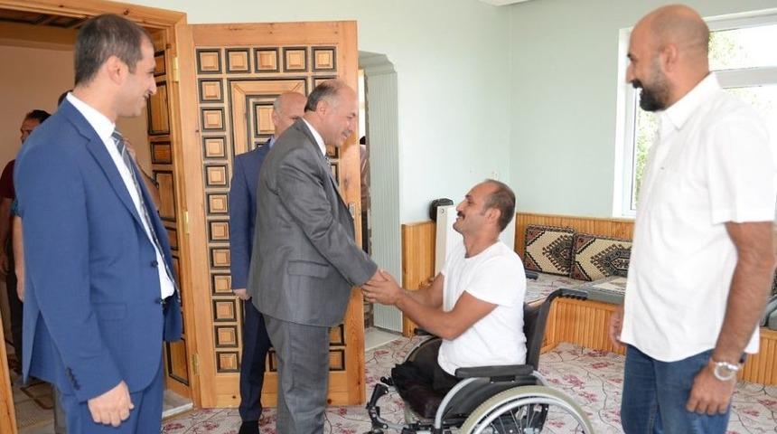 Vali Azizoğlu Şehit Ailelerini Ve Gazileri Unutmuyor