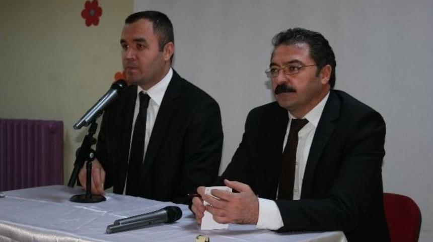 Tuşba İl&ccedil;e Kaymakamı Musa Sarı, Beden Eğitimi &Ouml;ğretmenleri İle Bir Araya Geldi