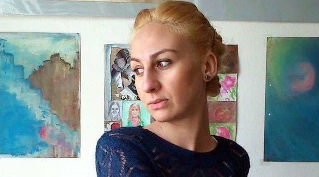 İstanbul&rsquo;da Eşi Tarafından &Ouml;ld&uuml;r&uuml;len Kadın İle Kardeşi Toprağa Verildi 2