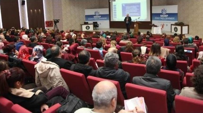 &Ouml;ğretmenlere Değerler Eğitimi Semineri