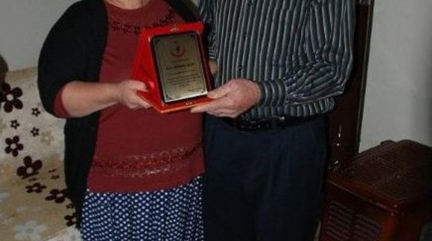 Kızlarının Organlarını Bağışlayan Aileden Sitem