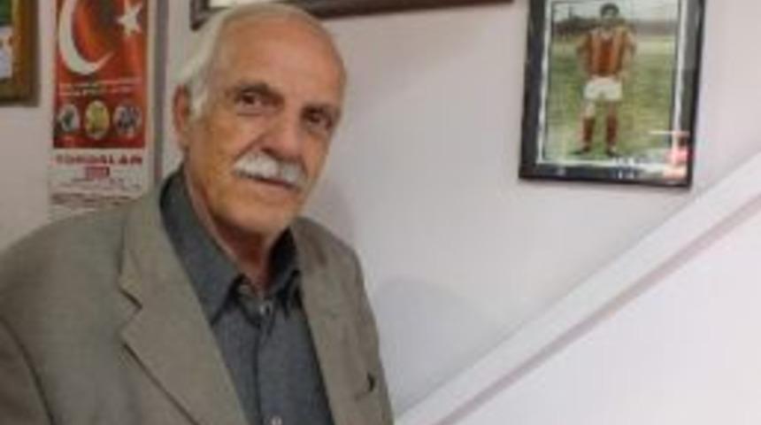 Siyah-beyaz Aşk Hikayesi