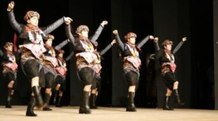 Efeler Belediyesi Halk Oyunu Kursu D&uuml;zenleyecek