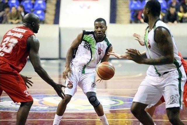 Büyükşehir Basket Takımı Farklı Kazandı 2