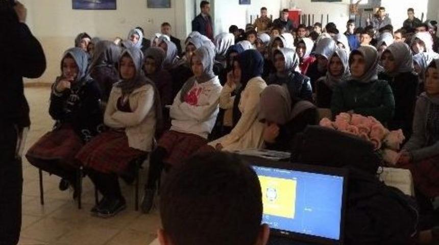 Anadolu İmam Hatip Lisesi&rsquo;nde Meslekler Tanıtıldı