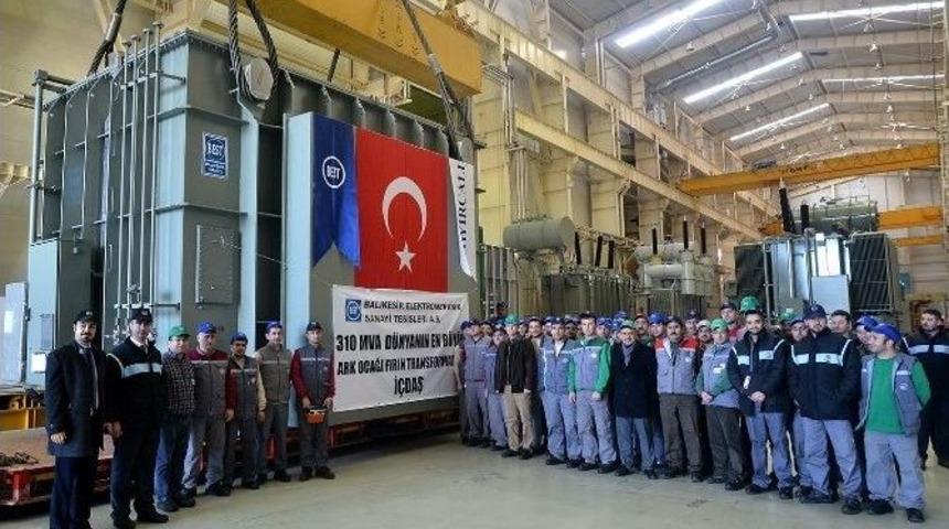 D&uuml;nyanın En B&uuml;y&uuml;k Trafosunu &Uuml;rettiler