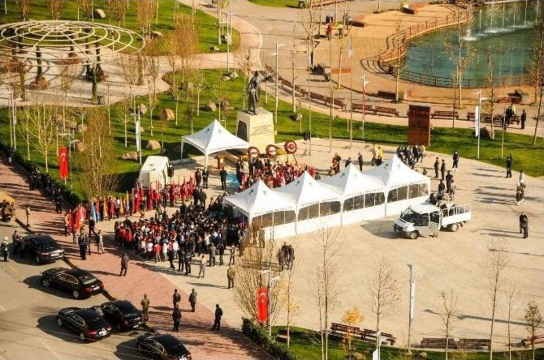 Şehitkamil&rsquo;de Şehitler Saygıyla Anıldı