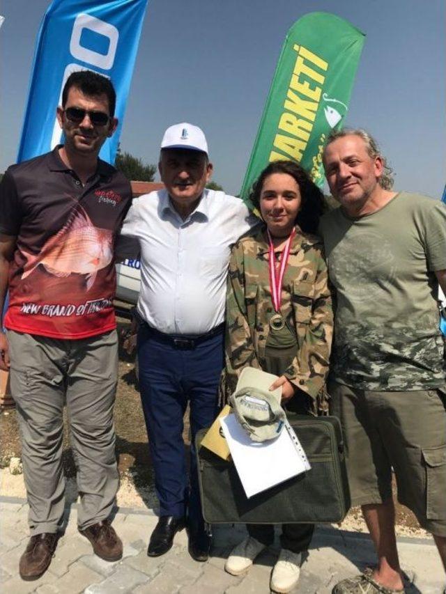 Bolu&rsquo;da, Sazan Yakalama Yarışı Sona Erdi 1