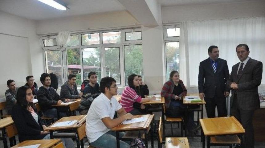 &Ouml;ğrenciler Sınavlara Okullardaki Kurslarla Hazırlanıyor