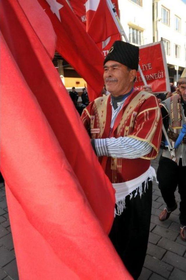 Gaziantep’Te 'ecdadının İzinden' Yürüyüşü