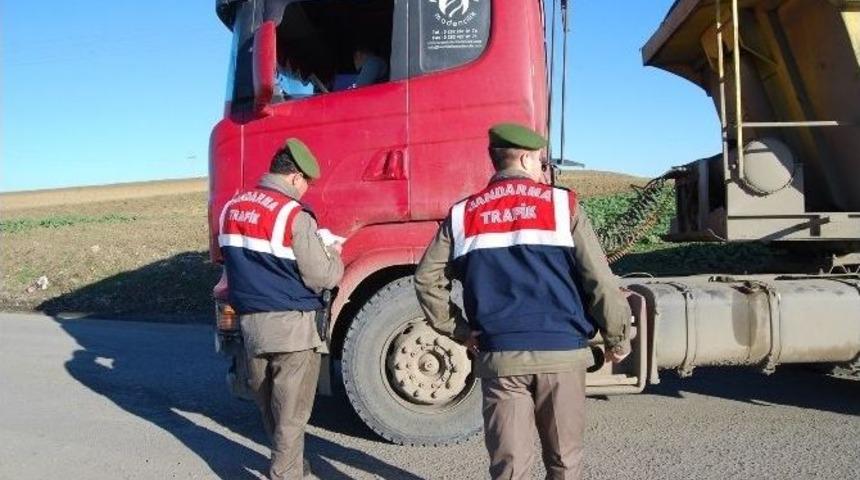 Malkara Jandarması Kış Lastiği Ve Tonaj Uygulaması Yaptı