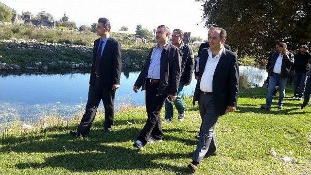 Dsi B&ouml;lge M&uuml;d&uuml;r&uuml; &Ouml;zg&uuml;r Finike&rsquo;de İncelemelerde Bulundu 1