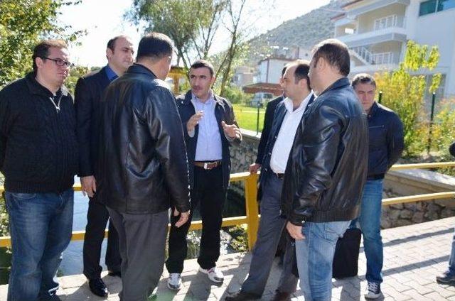 Dsi B&ouml;lge M&uuml;d&uuml;r&uuml; &Ouml;zg&uuml;r Finike&rsquo;de İncelemelerde Bulundu 2