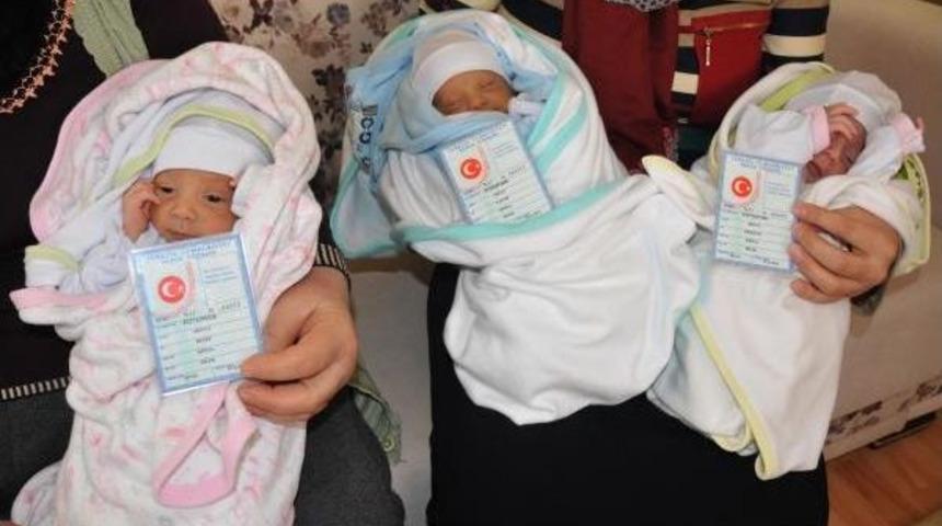 &Uuml;&ccedil;&uuml;zleri Recep, Tayyip, Erdoğan İ&ccedil;in Cumhurbaşkanı'ndan Destek İstedi