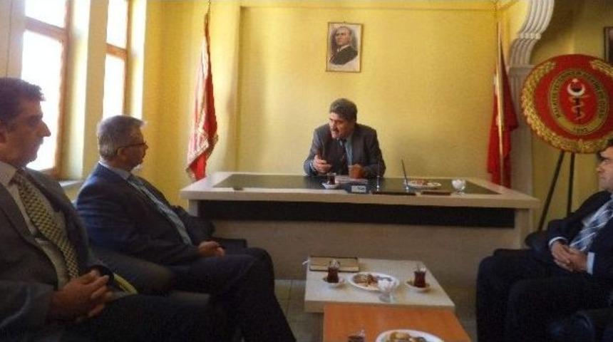 İbrahim Gezer&rsquo;den Veteriler Hekimleri Odası&rsquo;na Ziyaret