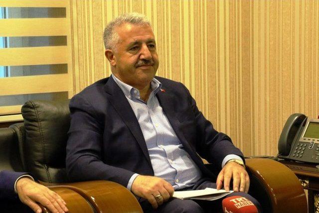 Bakan Arslan Diyarbakır’da