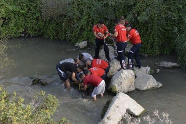 18 Saat Kurtarılmayı Bekledi