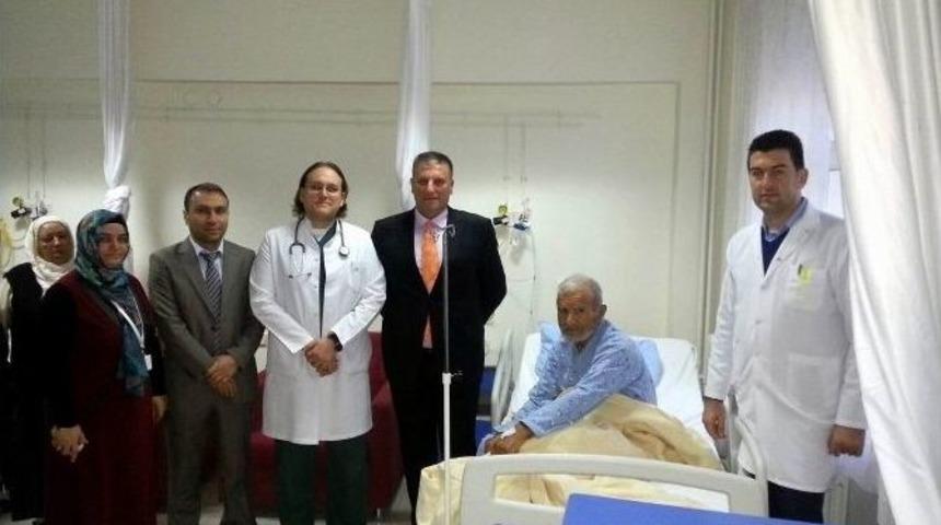 Rejyonel Anestezi Y&ouml;ntemiyle Sol Kasık Fıtığı Ameliyatı Oldu