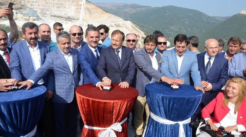 Gemlik&rsquo;e Yapılacak 338 Dairelik Toplu Konutun Temeli Atıldı