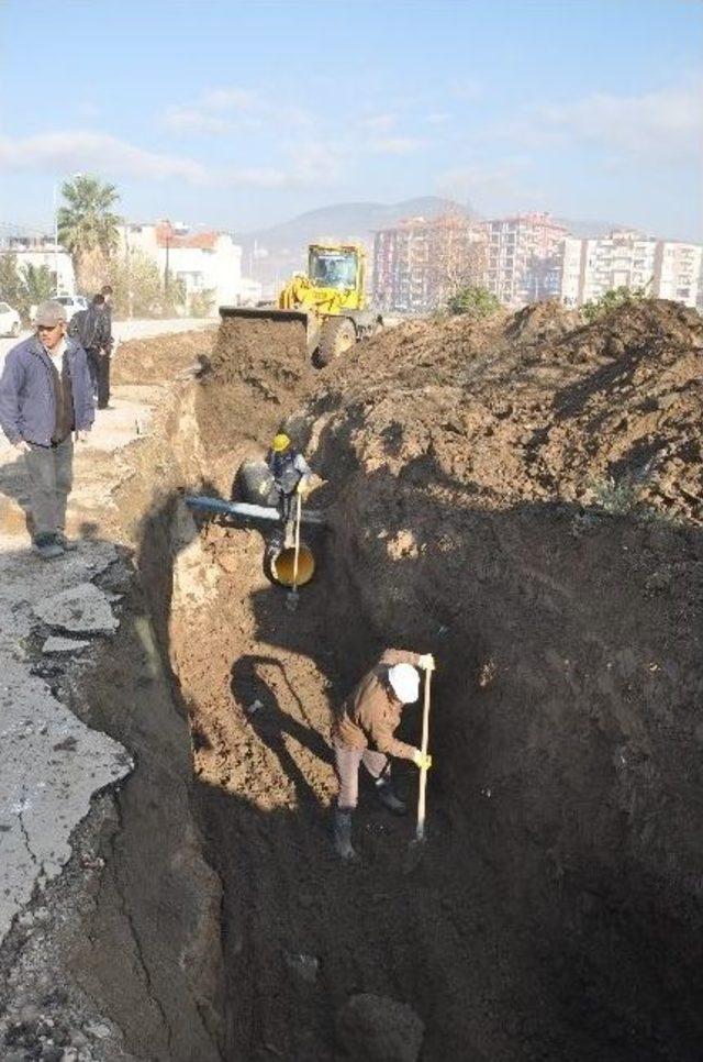 Hamidiye Mahallesi’ Ne Yeni Yağmur Suyu Hatları Döşeniyor