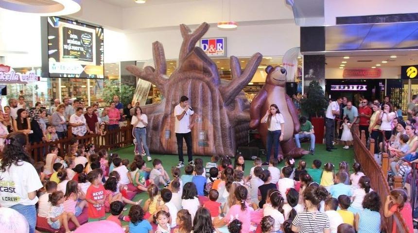 &Ccedil;ocukların &rsquo;maşa&rsquo; İle &rsquo;koca Ayı&rsquo; Sevgisi