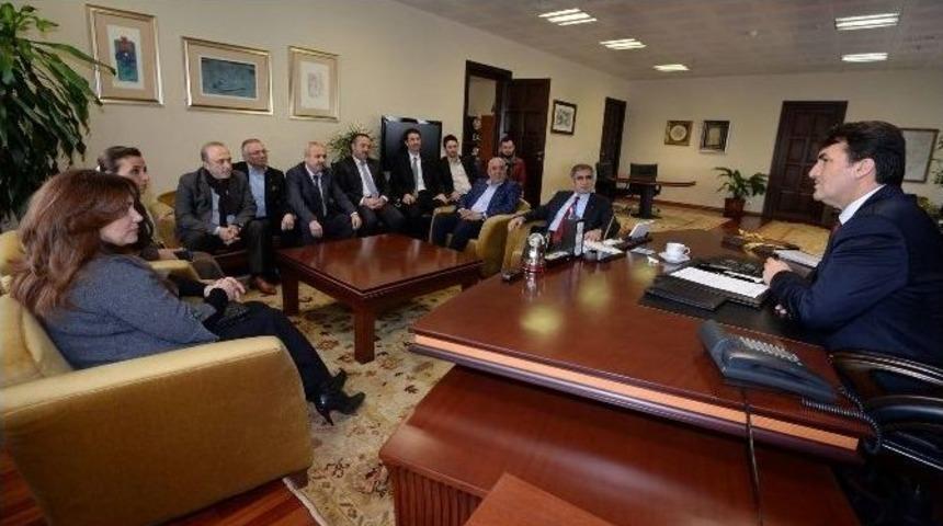 Ak Parti Nil&uuml;fer İl&ccedil;e Başkanı Celil &Ccedil;olak&rsquo;tan D&uuml;ndar&rsquo;a Ziyaret