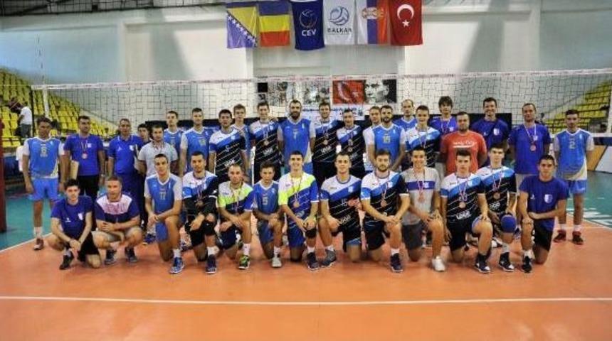 Balkan Cup'ta 3'&uuml;nc&uuml; Radnik Bijeljina Oldu