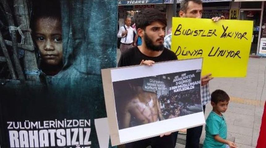 Saadet Partili Gruptan Arakan Protestosu