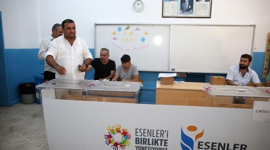 Esenler&rsquo;de Pazar Yeri İ&ccedil;in Yapılan Halk Oylamasının Sonu&ccedil;ları Belli Oldu