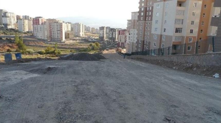 Onikişubat İl&ccedil;e Merkezi Parkeyle Kaplandı