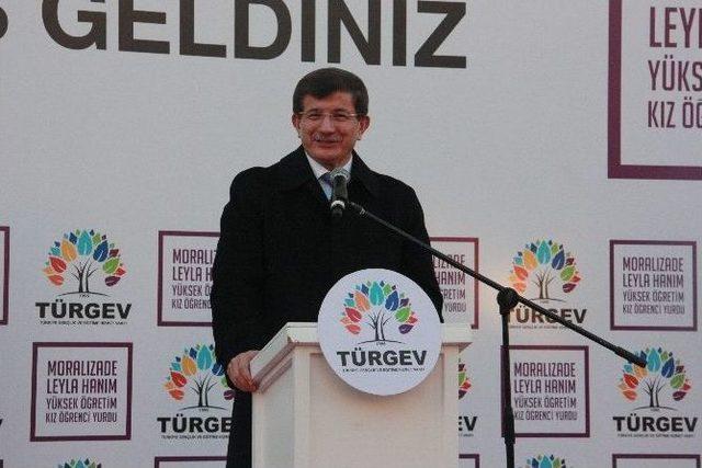 Başbakan Davutoğlu Edirne’de İki Öğrenci Yurdu Birden Açtı