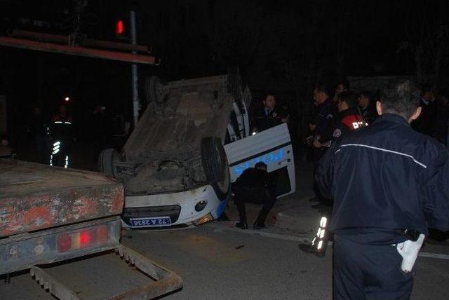 Polis Otosu Takla Attı 1: Yaralı