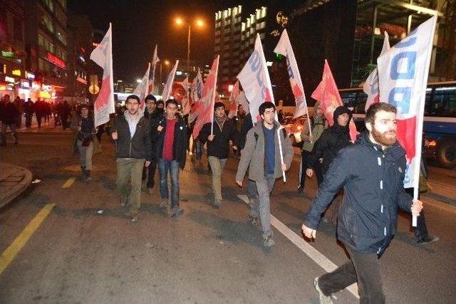 Trafiği Kapatan Gruba Polis Müdahalesi