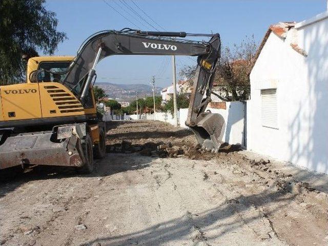 Dikili’de Hizmet Atakları Sürüyor