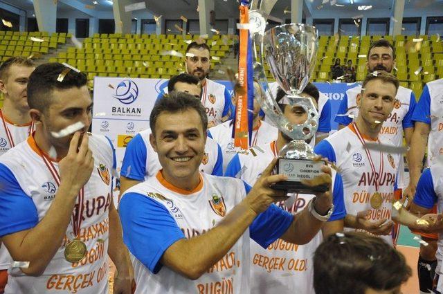 Balkan Cup’ta Şampiyon İnegöl Belediyespor