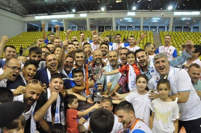 Balkan Cup’ta Şampiyon İnegöl Belediyespor