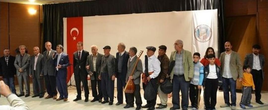 Mut&rsquo;ta Karacaoğlan Gecesi