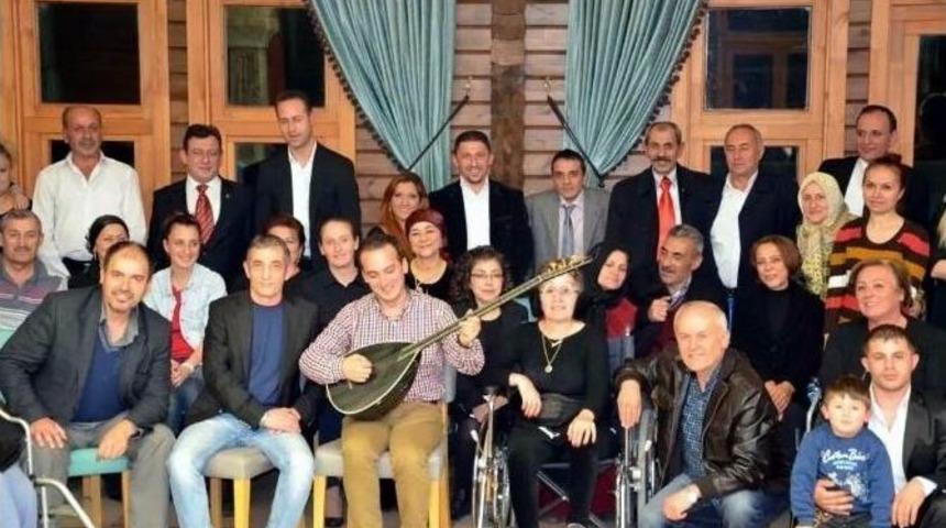 Ms Hastaları Hem Tatil Yaptı Hem De Hastalıklarını &Ouml;ğrendi