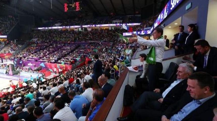 Başbakan Binali Yıldırım Slovenya Estonya Sırbistan Başbakanlarıyla Basket Finalini Izledi