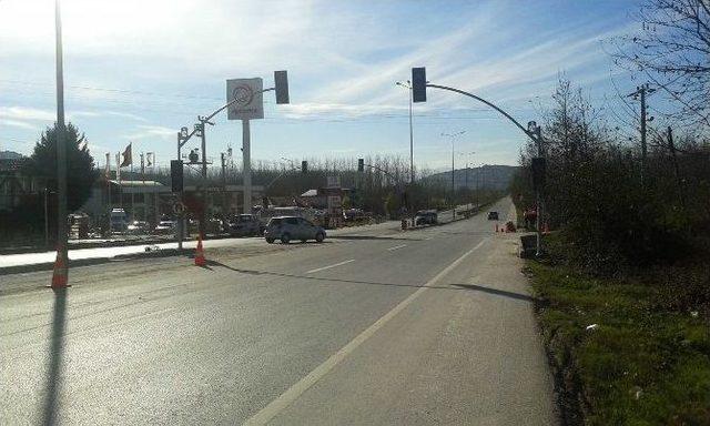 Kandıra Yolu Çayırköy Mevkiine Kavşak