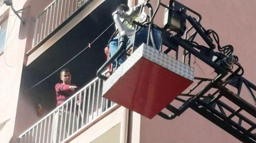 Kozcağız&rsquo;da Yangın Paniği Yaşandı