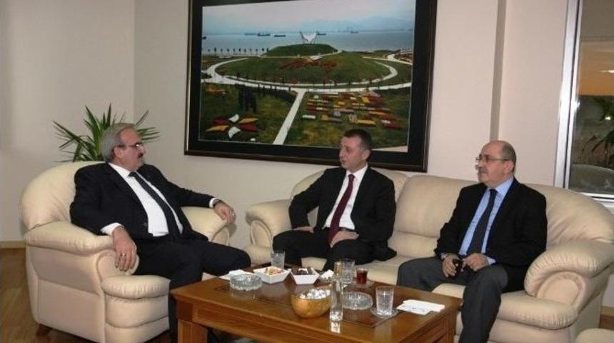 Vali Karaloğlu&rsquo;ndan B&uuml;y&uuml;kakın&rsquo;a Ziyaret