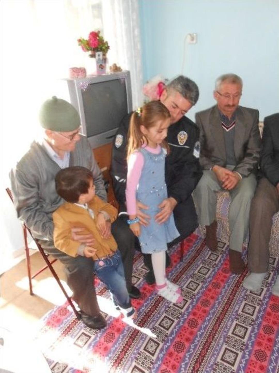 Soma Şehidinin Minik Oğluna Yaş G&uuml;n&uuml; S&uuml;rprizi