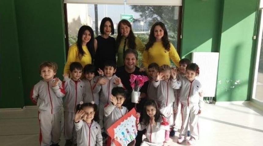 Minik Profes&ouml;rler Sanat Akademisini Gezdi