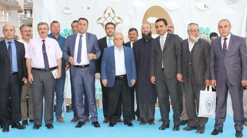 G&ouml;n&uuml;l Dostu Hacı Cecad-ı Veli Anıldı