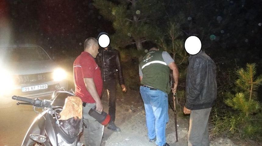 Aydın&rsquo;da Far İle Avlananlara Ge&ccedil;it Yok